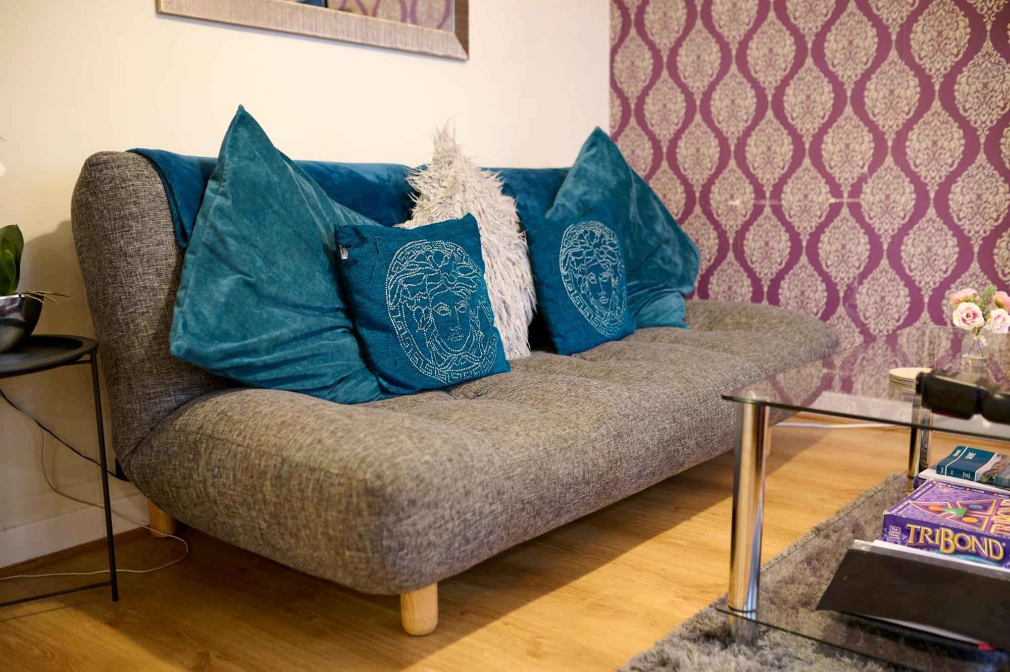 Charming 1Br Apartment Close To Centre With Free Parking 오반 외부 사진